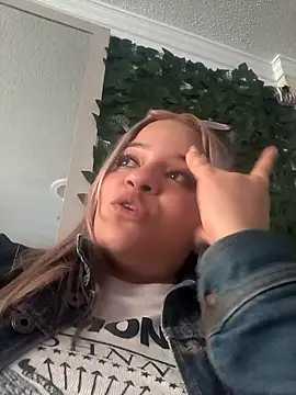 victoria  floyd online show from November 2025 10:14:02 PM