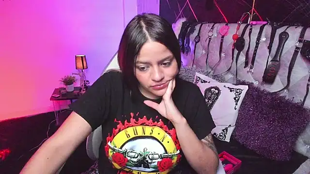 Snapshot of victoria__floyd chatting on June 2026 03:11:01 AM victoria floyd online show from June 2026 03:11:01 AM