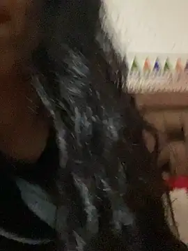 Snapshot of majdolin78 chatting on February 2025 04:47:01 PM majdolin78 online show from February 2025 04:47:01 PM