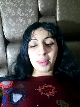 Snapshot of majdolin78 chatting on February 2025 05:46:02 PM majdolin78 online show from February 2025 05:46:02 PM