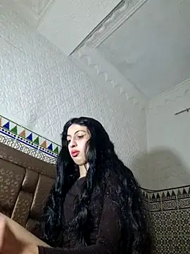 Snapshot of majdolin78 chatting on February 2025 06:26:02 PM majdolin78 online show from February 2025 06:26:02 PM