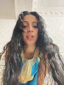 Snapshot of majdolin78 chatting on September 2025 09:55:01 PM majdolin78 online show from September 2025 09:55:01 PM