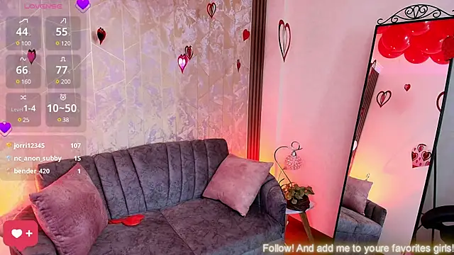Snapshot of Aurora_thomas__1 chatting on February 2025 04:20:01 PM Aurora thomas 1 online show from February 2025 04:20:01 PM