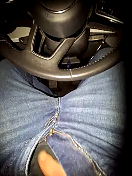 Nzino1983 online show from March 2026 11:33:01 PM