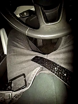 Nzino1983 online show from March 2026 06:20:02 PM