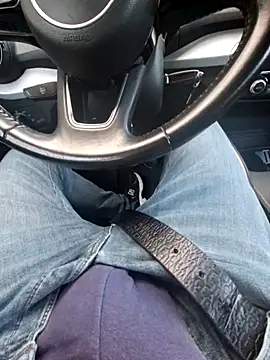 Nzino1983 online show from April 2026 05:03:01 PM