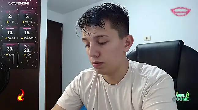 Alan red online show from March 2025 03:16:01 AM