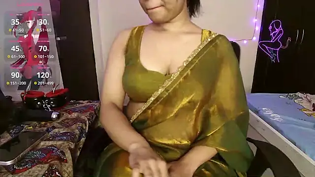 Snapshot of night_queen07 chatting on November 2025 09:13:01 AM night queen07 online show from November 2025 09:13:01 AM