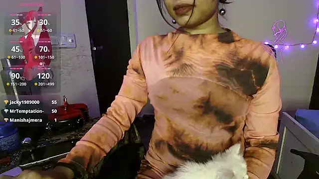 Snapshot of night_queen07 chatting on November 2025 07:28:02 PM night queen07 online show from November 2025 07:28:02 PM