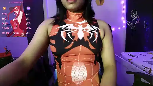 Snapshot of night_queen07 chatting on October 2025 06:42:02 PM night queen07 online show from October 2025 06:42:02 PM