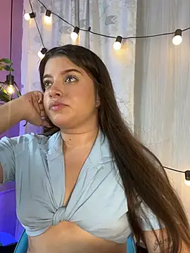 Lia little18 online show from May 2026 08:06:02 PM