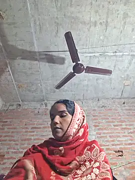 Snapshot of Sexy_Tanya69 chatting on December 2025 04:28:02 AM Sexy Tanya69 online show from December 2025 04:28:02 AM