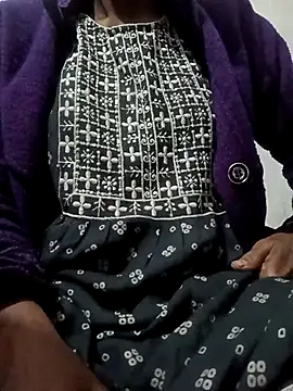 Snapshot of Sexy_Tanya69 chatting on December 2025 03:33:01 PM Sexy Tanya69 online show from December 2025 03:33:01 PM