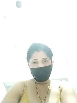 Snapshot of Bhavya_Bhan chatting on August 2026 04:05:02 PM Bhavya Bhan online show from August 2026 04:05:02 PM