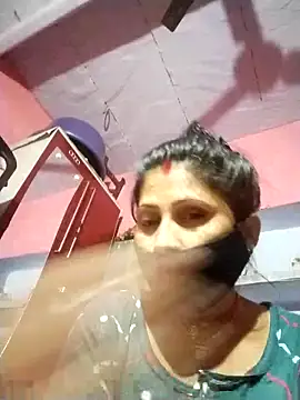 Snapshot of Bhavya_Bhan chatting on November 2025 04:44:02 PM Bhavya Bhan online show from November 2025 04:44:02 PM