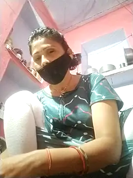 Snapshot of Bhavya_Bhan chatting on November 2025 01:01:02 AM Bhavya Bhan online show from November 2025 01:01:02 AM