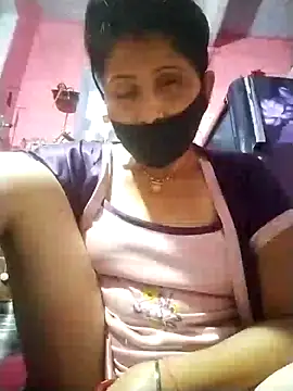 Snapshot of Bhavya_Bhan chatting on November 2025 03:17:02 PM Bhavya Bhan online show from November 2025 03:17:02 PM