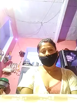 Snapshot of Bhavya_Bhan chatting on October 2025 11:25:02 PM Bhavya Bhan online show from October 2025 11:25:02 PM