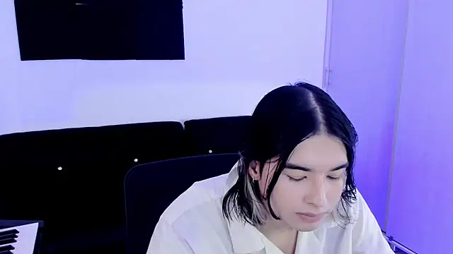 JordiWilld online show from November 2025 12:20:01 PM