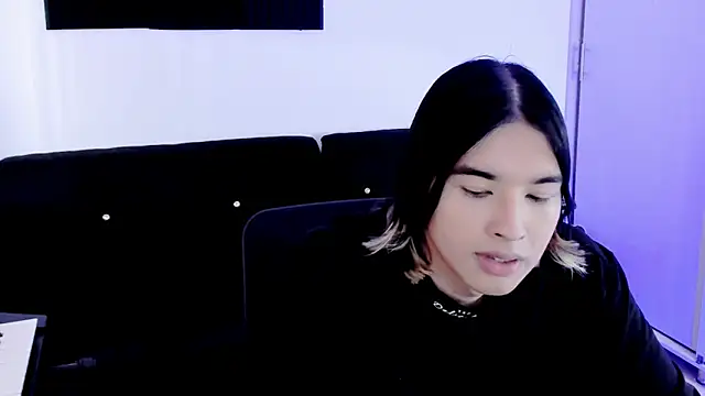 JordiWilld online show from November 2025 03:02:01 PM