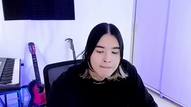 JordiWilld online show from November 2025 03:50:02 PM