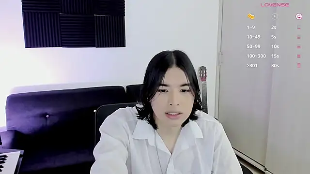 JordiWilld online show from May 2026 09:45:02 PM