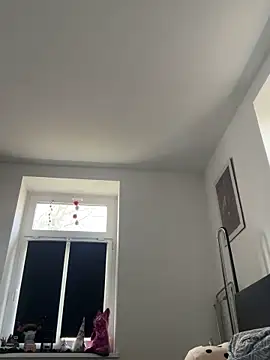 Ciara2004 online show from December 2025 10:28:02 AM