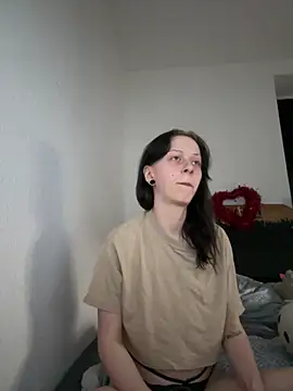 Ciara2004 online show from April 2026 03:57:02 PM