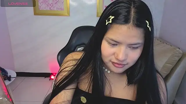 Paulette v online show from April 2026 01:05:02 PM