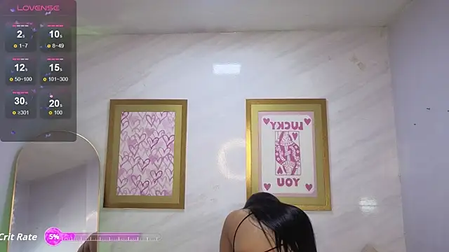 Paulette v online show from December 2025 01:05:02 PM