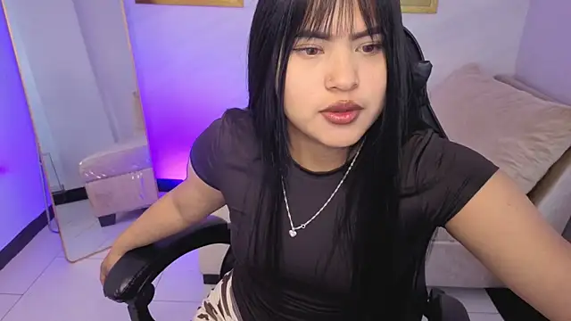 Paulette v online show from February 2026 01:11:01 PM