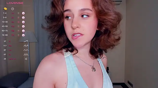 Snapshot of FalineGirling chatting on February 2025 09:26:02 AM FalineGirling online show from February 2025 09:26:02 AM