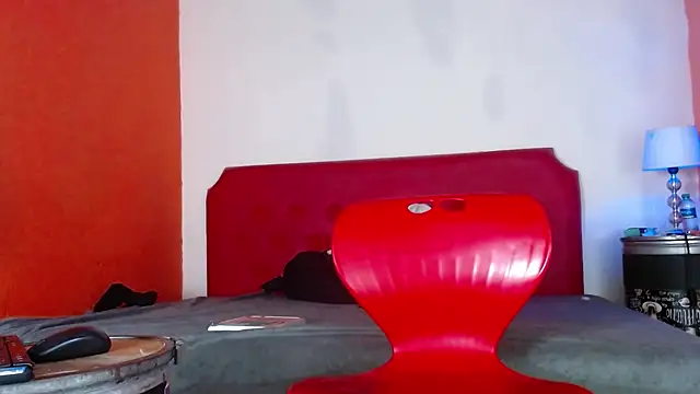 Cristian white online show from December 2025 12:26:02 AM