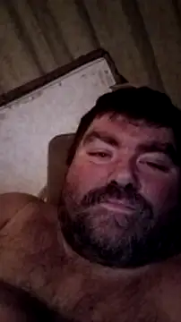 Rcraigue4 online show from February 2025 01:56:01 AM