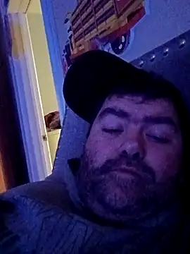 Rcraigue4 online show from November 2025 09:13:01 AM