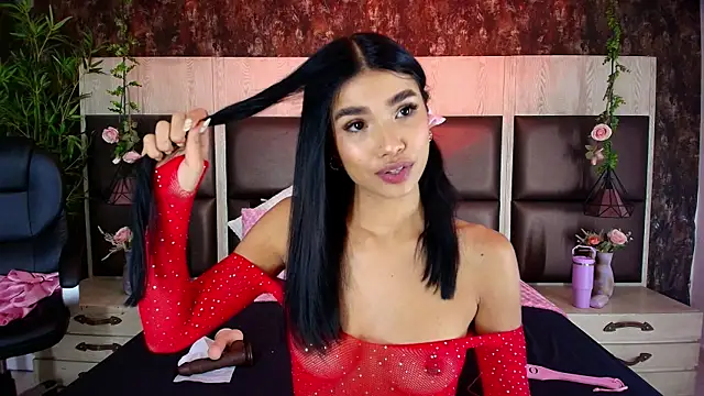 Bella Smiith  online show from November 2025 12:37:02 PM