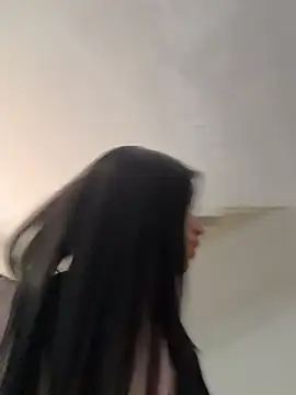 Bella Smiith  online show from November 2025 03:56:02 PM