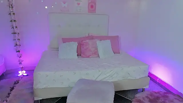 ScarlettDreamss7 online show from November 2025 12:10:02 PM