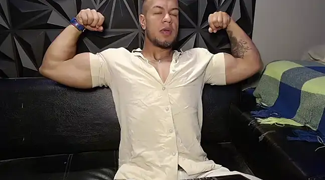 Snapshot of Jacob_Beckett chatting on March 2025 12:17:01 PM Jacob Beckett online show from March 2025 12:17:01 PM