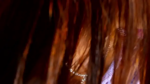 emili clark online show from October 2025 04:44:01 AM