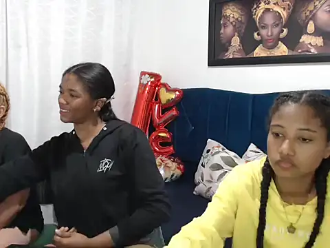 Snapshot of LITTLEDOLLHOT chatting on February 2025 11:03:01 AM LITTLEDOLLHOT online show from February 2025 11:03:01 AM