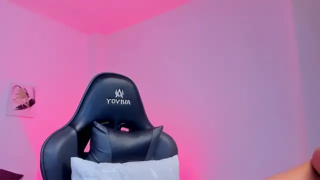 sophierooy22 online show from March 2026 02:53:02 PM