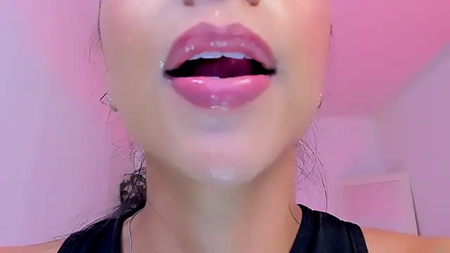sophierooy22 online show from May 2026 02:25:02 AM