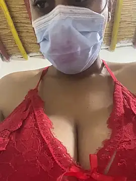 Snapshot of Lola-Sexxx chatting on October 2025 08:26:02 AM Lola-Sexxx online show from October 2025 08:26:02 AM