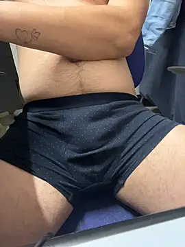 Greeneyes0820 online show from November 2025 09:30:01 PM