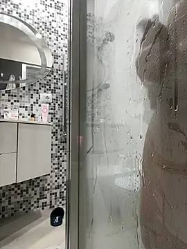 Greeneyes0820 online show from January 2025 02:24:02 PM