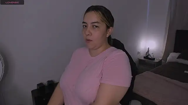 brithany olson25 online show from March 2026 09:38:02 PM