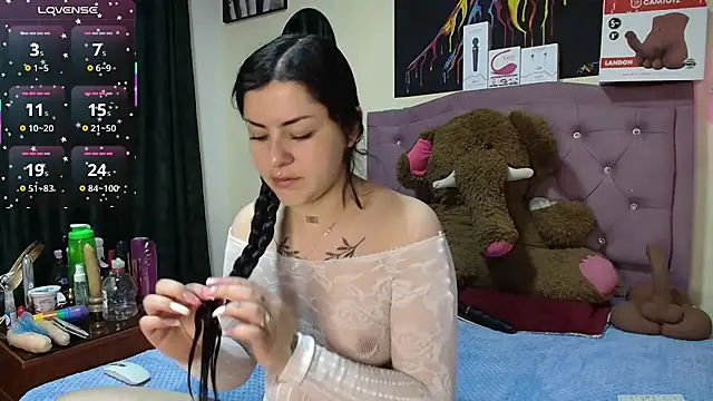 Emmie Hot online show from July 2026 11:53:01 AM