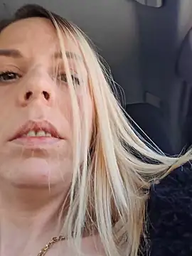 SweetyNinaOff1 online show from March 2026 01:23:01 PM