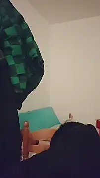 SweetyNinaOff1 online show from October 2025 05:41:01 AM